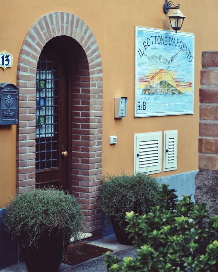 Bed and Breakfast Il Bottone D'Argento Гаэта Экстерьер фото